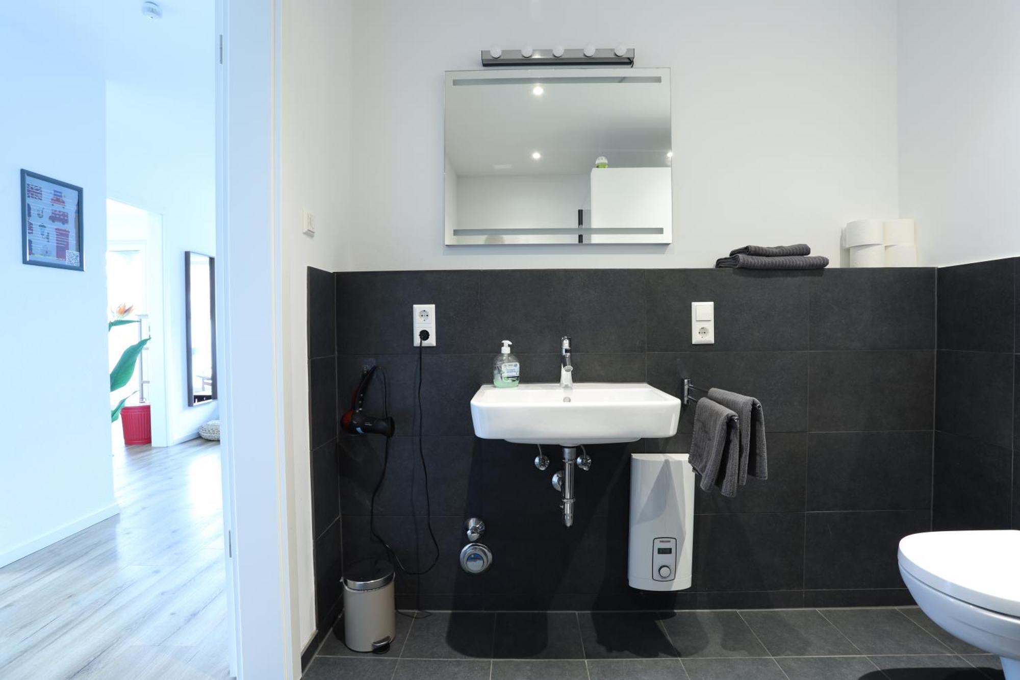 Apartment "London" In Erftstadt - 3 Zimmer & 63Qm - Nahe Koeln, Messe, Phantasialand & Bonn - Familienurlaub Oder Business Trip Ngoại thất bức ảnh